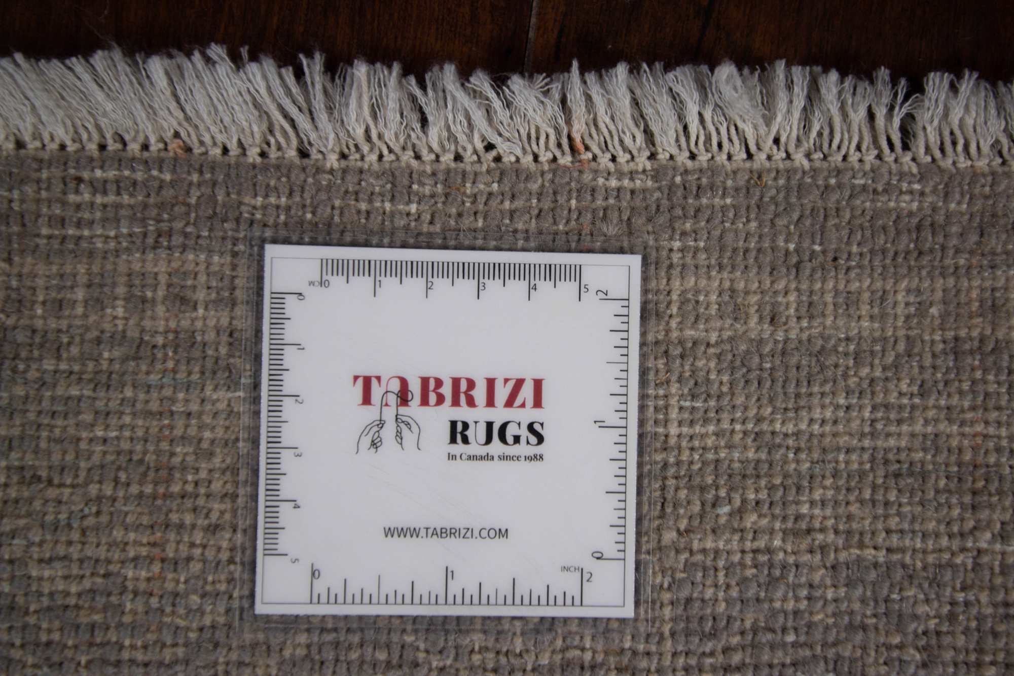 Agra Mix Wool Hand Knotted Indian Rug, featuring Multi tones and Geometric design, ideal area rug for any room in your home.