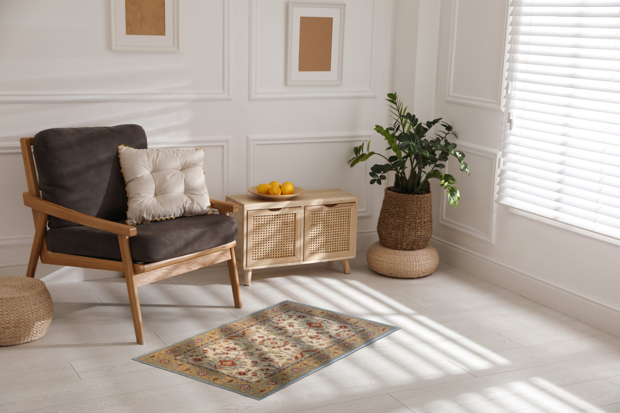 Calcutta Ivory/Gold Wool Loomed Indian Rug, featuring Ivory tones and Floral design, ideal area rug for any room in your home.